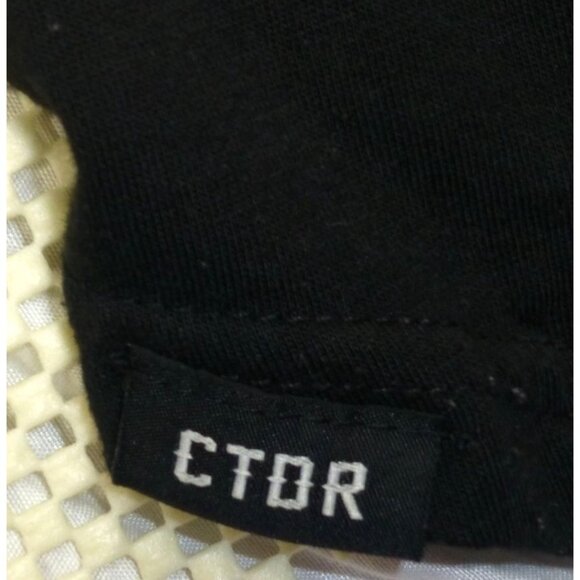 Grand Prix Racing Bull Graphic T-Shirt By Contender XL Red/Black Gold Details Zi - Picture 8 of 11